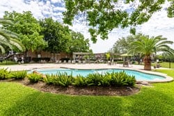 Sterling Bay Apartments, 4601 Quail Hollow Dr., Baytown, TX - RENTCafé